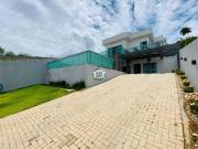 Casa com 4 dormitórios à venda, 181 m² por R$...