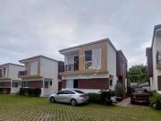 Casa com 4 dormitórios à venda, 192 m² por R$...