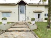 Casa com 4 dormitórios à venda, 198 m² por R$...