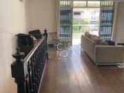 Casa com 4 dormitórios à venda, 200 m² por R$...