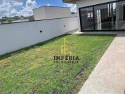 Casa com 4 dormitórios à venda, 200 m² por R$...