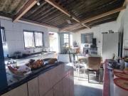 Casa com 4 dormitórios à venda, 200 m² por R$ 300.000...