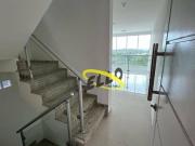 Casa com 4 dormitórios à venda, 200 m² por R$ 750.000,00...
