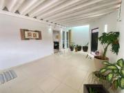 Casa com 4 dormitórios à venda, 200 m² por R$ 800.000,00...