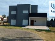 Casa com 4 dormitórios à venda, 200 m² por R$ 850.000,00...