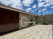 Casa com 4 dormitórios à venda, 201 m² por R$ 780.000,00...