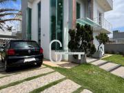 Casa com 4 dormitórios à venda, 203 m² por R$...
