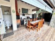 Casa com 4 dormitórios à venda, 205 m² por R$ 600.000...