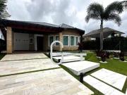 Casa com 4 dormitórios à venda, 207 m² por R$...