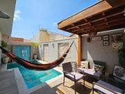 Casa com 4 dormitórios à venda, 214 m² por R$...