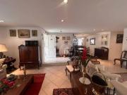 Casa com 4 dormitórios à venda, 215 m² por R$...