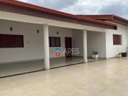 Casa com 4 dormitórios à venda, 216 m² por R$ 850.000,00...