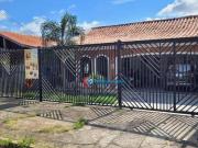 Casa com 4 dormitórios à venda, 217 m² por R$...