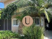 Casa com 4 dormitórios à venda, 217 m² por R$...