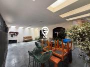 Casa com 4 Dormitórios à Venda | 218 m² | R$ 2.300.000...