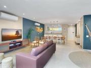 Casa com 4 dormitórios à venda, 219 m² por R$...