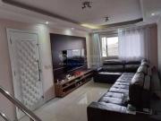 Casa com 4 dormitórios à venda, 220 m² por R$...