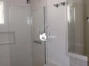Casa com 4 dormitórios à venda, 220 m² por R$...