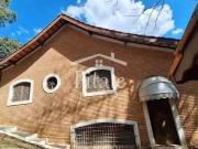 Casa com 4 dormitórios à venda, 220 m² por R$ 890.000,00...