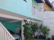 Casa com 4 dormitórios à venda, 223 m² por R$ 695.000...