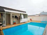 Casa com 4 dormitórios à venda, 224 m² por R$ 929.999,99...