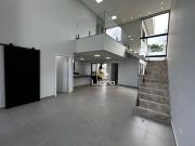 Casa com 4 dormitórios à venda, 225 m² por R$...