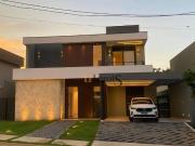 Casa com 4 dormitórios à venda, 226 m² por R$...