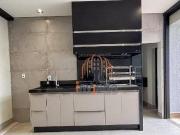 Casa com 4 dormitórios à venda, 230 m² por R$...