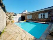 Casa com 4 dormitórios à venda, 230 m² por R$ 840.000,00...