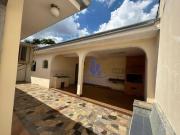 Casa com 4 dormitórios à venda, 234 m² por R$ 700.000,00...