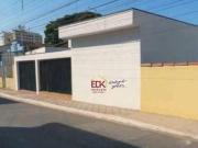 Casa com 4 dormitórios à venda, 235 m² por R$ 850.000...