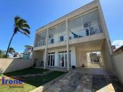 Casa com 4 dormitórios à venda, 238 m² por R$...