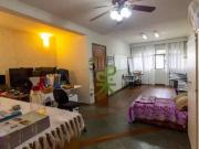 Casa com 4 dormitórios à venda, 240 m² por R$...
