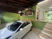 Casa com 4 dormitórios à venda, 240 m² por R$ 899.000,00...