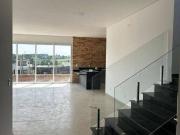 Casa com 4 dormitórios à venda, 244 m² por R$...