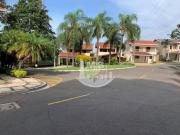 Casa com 4 dormitórios à venda, 245 m² por R$...