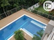 Casa com 4 dormitórios à venda, 245 m² por R$...
