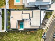 Casa com 4 dormitórios à venda, 246 m² por R$...