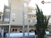 Casa com 4 dormitórios à venda, 248 m² por R$...