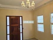 Casa com 4 dormitórios à venda, 250 m² por R$...