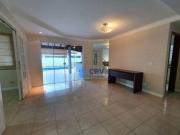 Casa com 4 dormitórios à venda, 250 m² por R$...