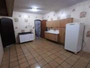 Casa com 4 dormitórios à venda, 250 m² por R$...