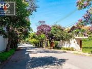 Casa com 4 dormitórios à venda, 250 m² por R$...