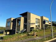 Casa com 4 dormitórios à venda, 251 m² por R$ 2.330.000...