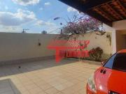 Casa com 4 dormitórios à venda, 252 m² Vila Vitória...