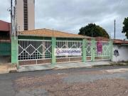 Casa com 4 dormitórios à venda, 254 m² por R$ 800.000,00...
