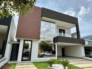 Casa com 4 dormitórios à venda, 255 m² por R$...