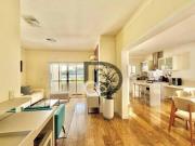 Casa com 4 dormitórios à venda, 256 m² por R$...