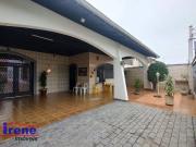 Casa com 4 dormitórios à venda, 258 m² por R$ 900.000,00...