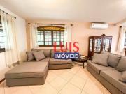 Excelente casa com 4 dormitórios à venda, 259 m² por R$...